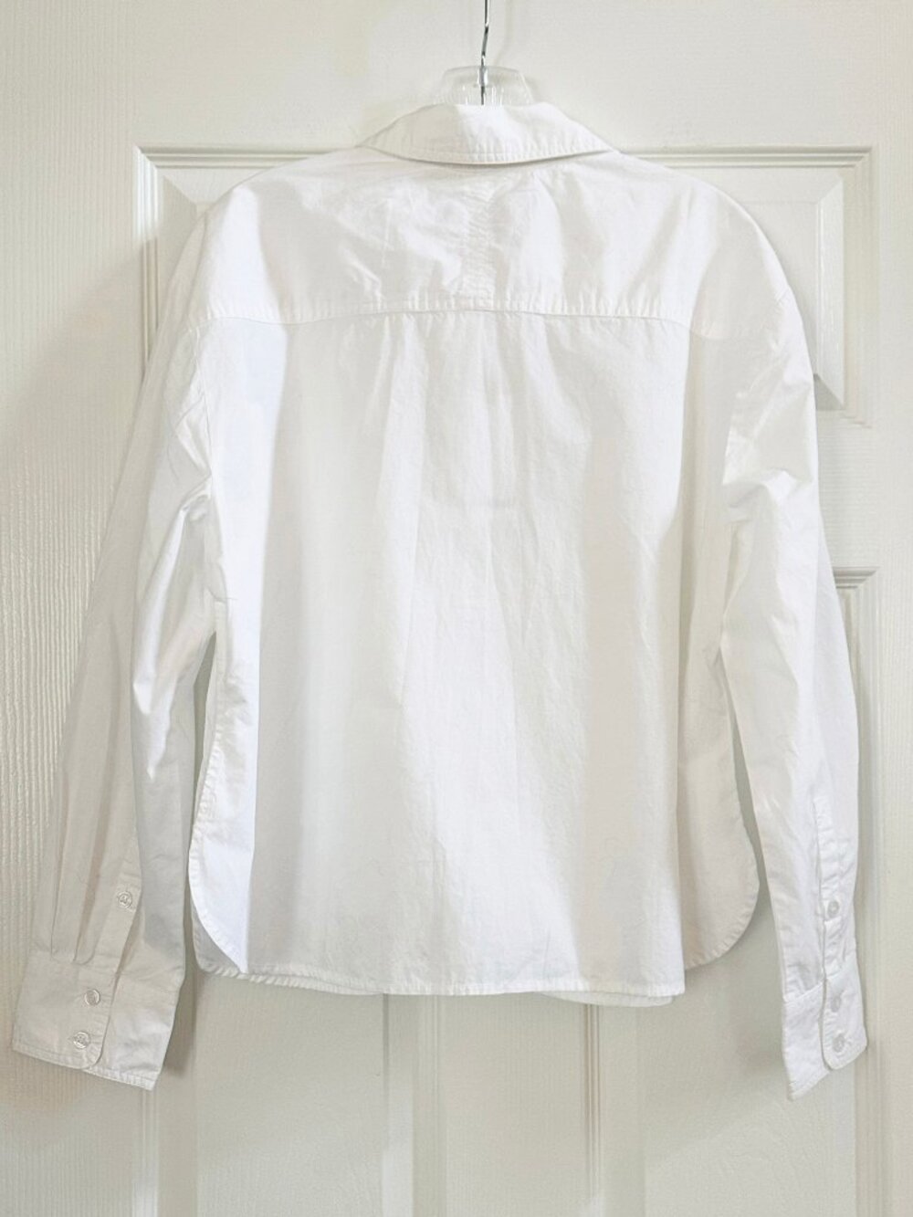 NWT Quince Organic Cotton Relaxed Oxford Shirt, White - SMALL - Picture 2 of 4